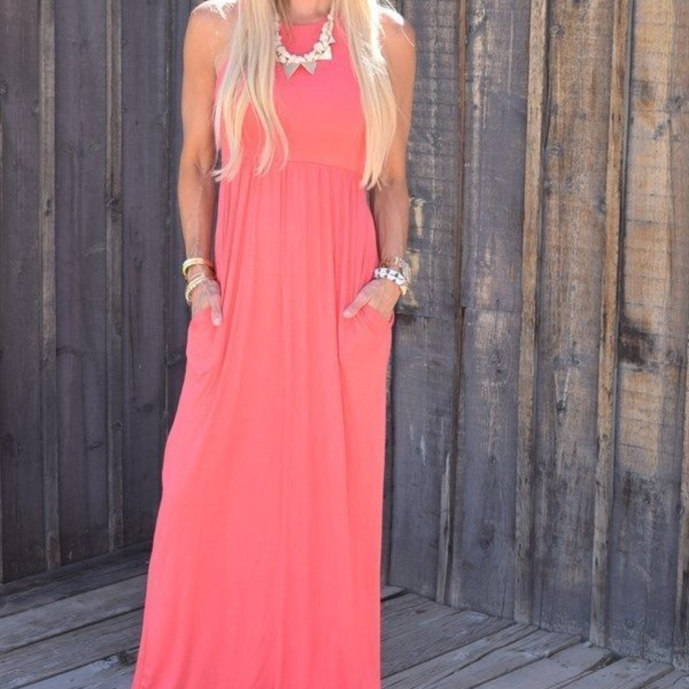 NWOT Coral Maxi Empire waste Size /L